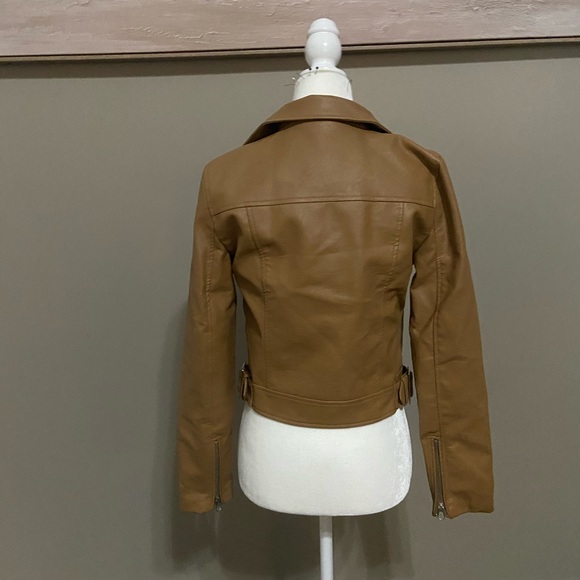 Tan leather coat - Picture 4 of 5